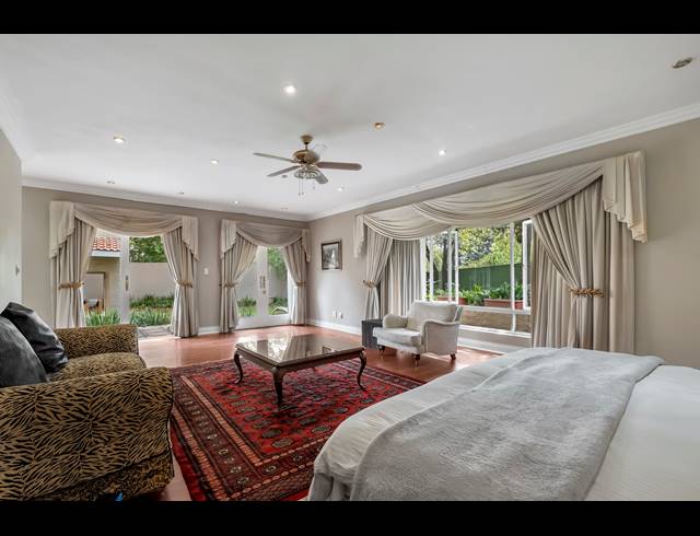 4 BEDROOM HOUSE FOR SALE IN HYDE PARK